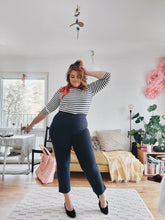 Load image into Gallery viewer, Julia cropped leggings, Navy