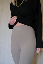 Load image into Gallery viewer, Julia cropped leggings, Mole