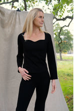 Load image into Gallery viewer, Sample - Greta long sleeve sweetheart top, Coal