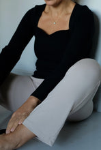 Load image into Gallery viewer, Sample - Greta long sleeve sweetheart top, Coal