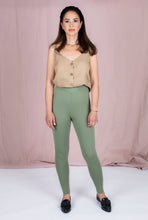 Load image into Gallery viewer, Sample - Astrid tight leggings, Bright Olive