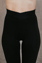 Load image into Gallery viewer, Sample -  Astrid tight leggings, Coal
