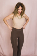 Ladda bilden i Gallery viewer, Astrid tighta leggings, Nougat

